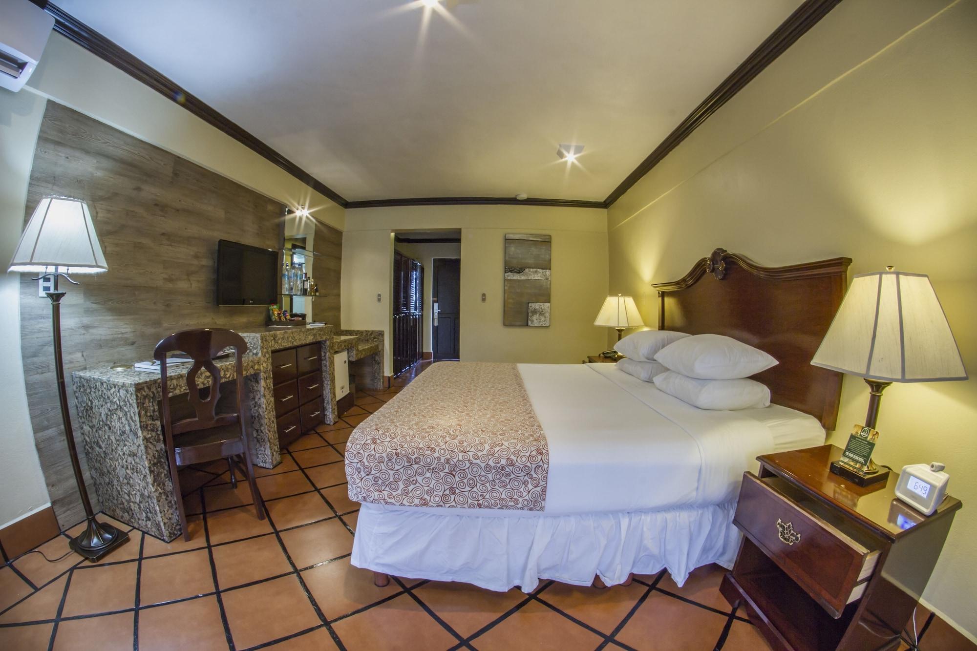 Baldi Hot Springs & La Fortuna